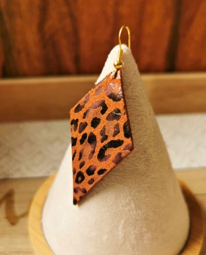 Przejdź do produktu Kolczyki z włoskiej skóry