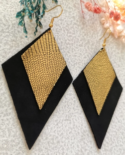 Przejdź do produktu kolczyki